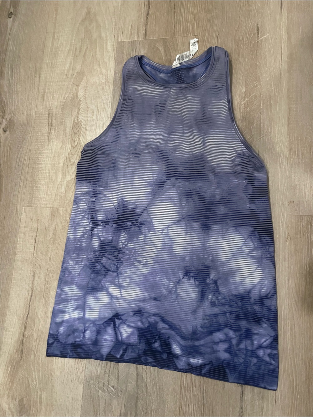 lululemon Women's Collection - Picture 8 of 9